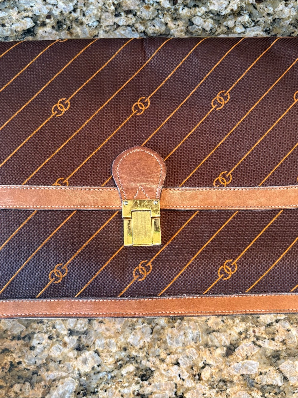 Gucci bag - Picture 2 of 10